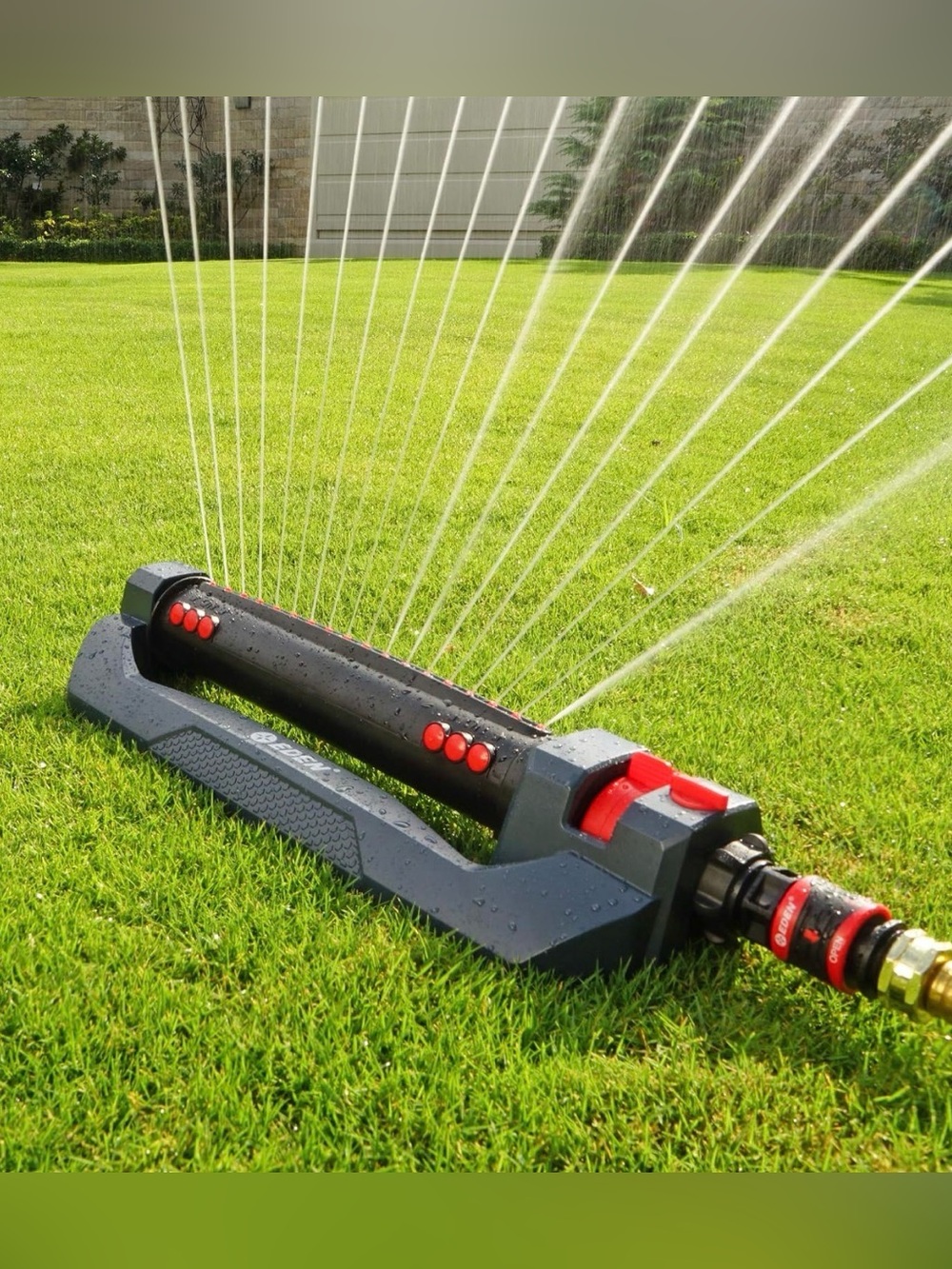 Eden Oscillating Lawn Sprinkler - Black and Red